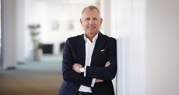 Rainer Weis, Vorstandsmitglied der Deutschen Leasing