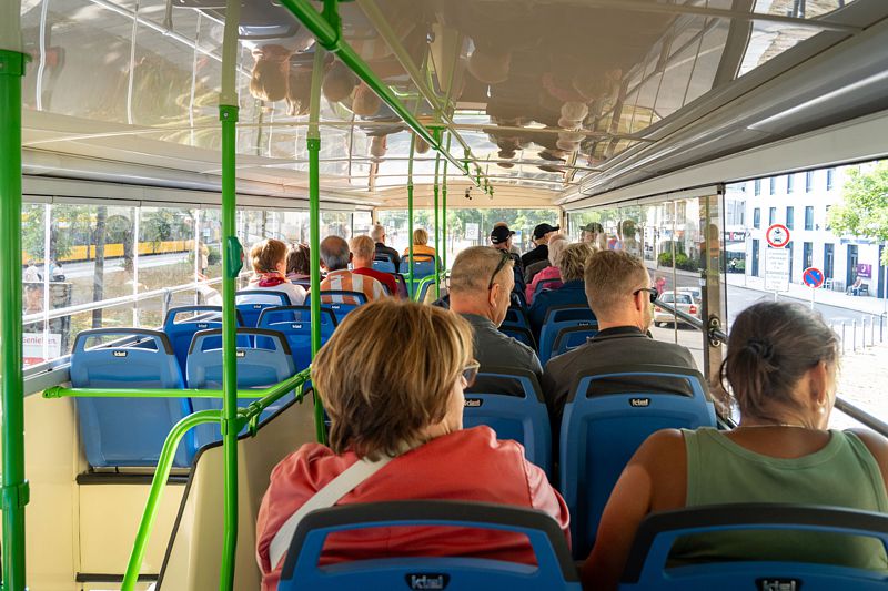 &bdquo;Hop-On/Hop-Off&ldquo;-Busse halten an den bedeutendsten Sehensw&uuml;rdigkeiten Dresdens