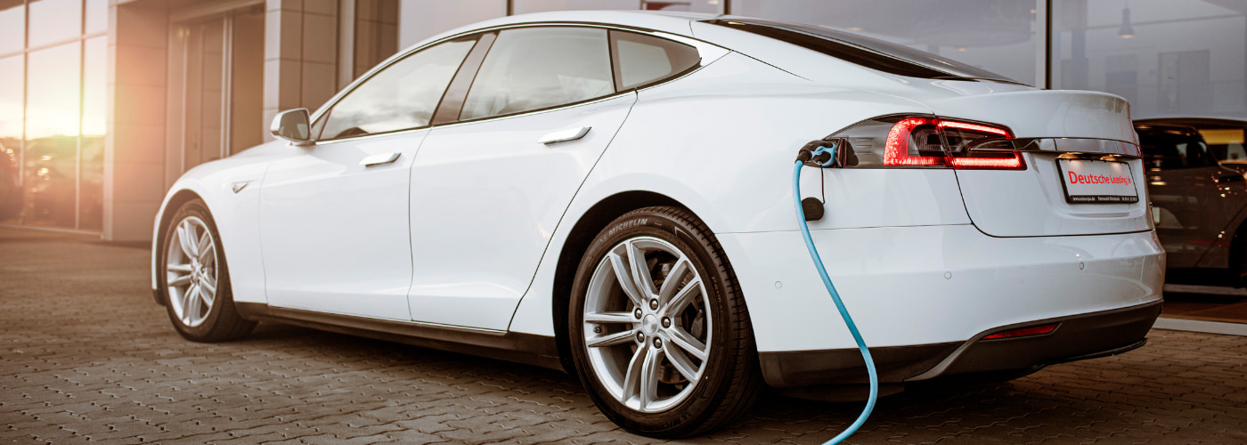 Lösungen für E-Mobility - Deutsche Leasing