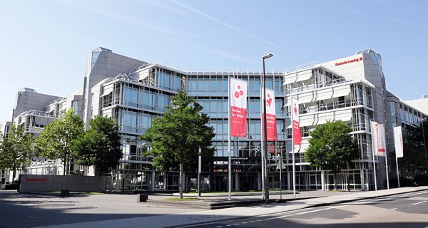 Presseinformation der Deutschen Leasing zum Gesch&auml;ftsjahr