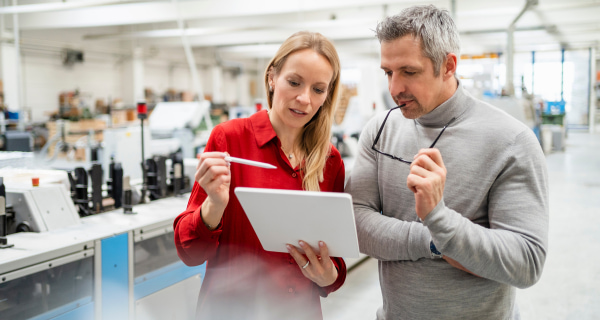 Whitepaper: Umsatz im Maschinenbau mit Finanzierungsangeboten steigern Whitepaper: Umsatz im Maschinenbau mit Finanzierungsangeboten steigern