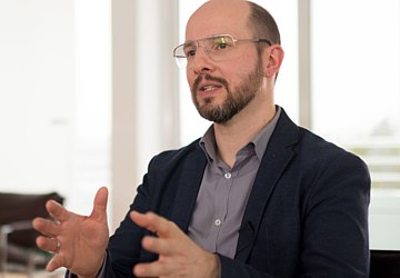 Sven Siering, Leiter DIU der Deutschen Leasing