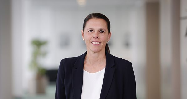 Sonja Kardorf, Vorstandsmitglied der Deutschen Leasing